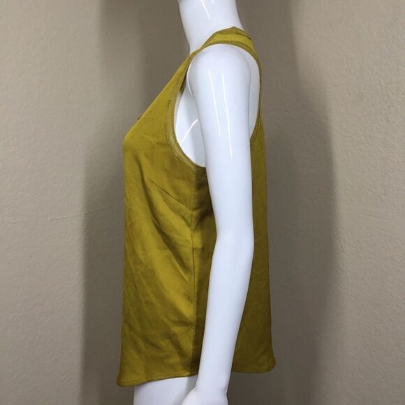 Banana Republic Textured Racerback Blouse (A6) - Picture 3 of 8